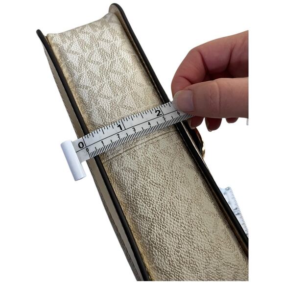 Michael Kors Leida Medium Shoulder Crossbody Bag Pale Gold Metallic Logo NWT - Picture 13 of 13